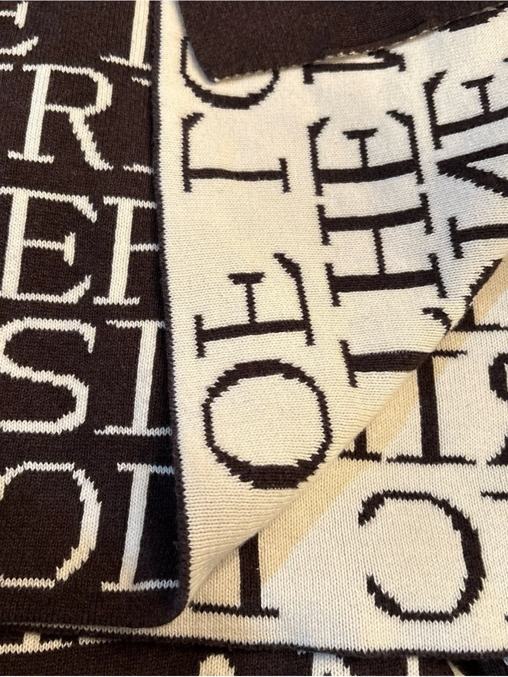 Barnes & Noble Throw Blanket Literary Quotes Classic Books Brown/Ivory